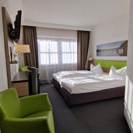 Hotel Sonnenhof Pleinfeld Eksteriør bilde