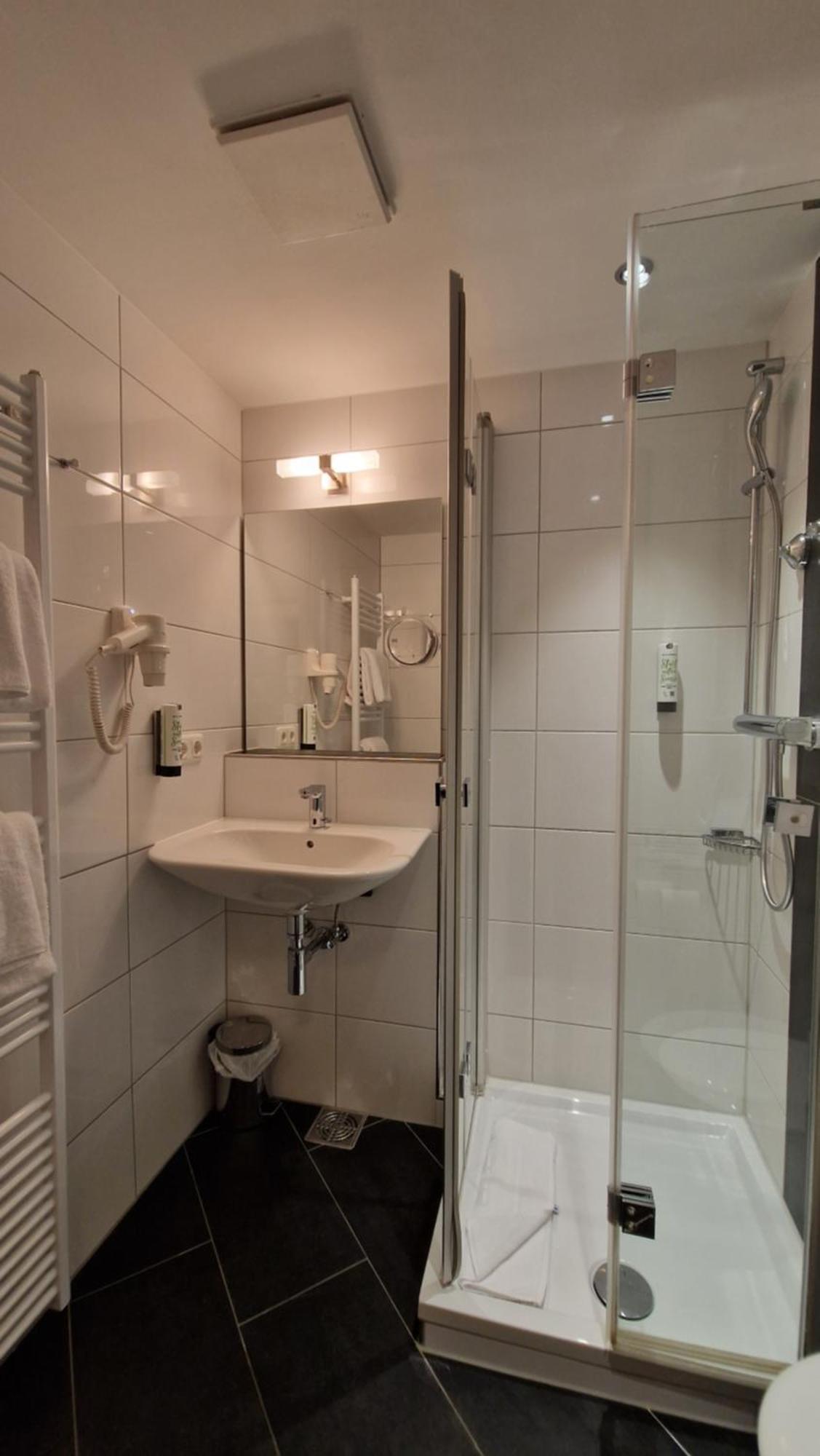 Hotel Sonnenhof Pleinfeld Eksteriør bilde