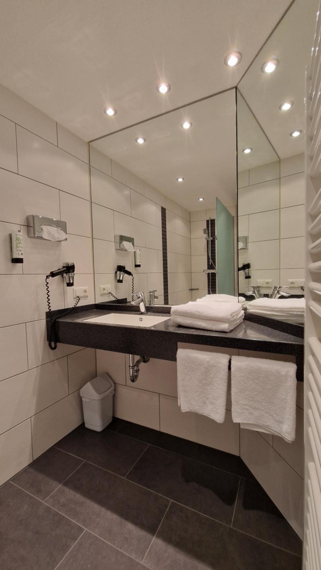 Hotel Sonnenhof Pleinfeld Eksteriør bilde