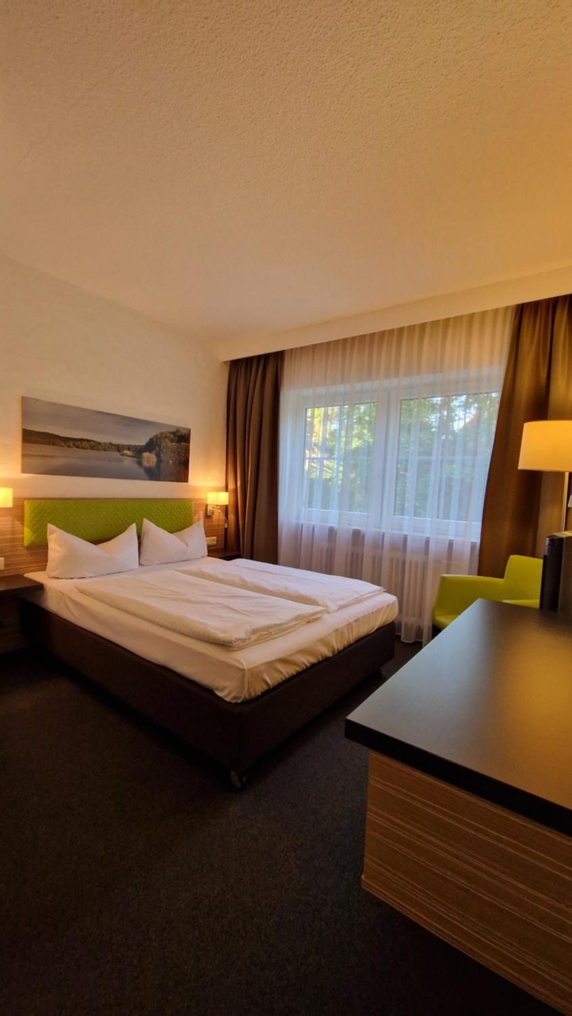 Hotel Sonnenhof Pleinfeld Eksteriør bilde