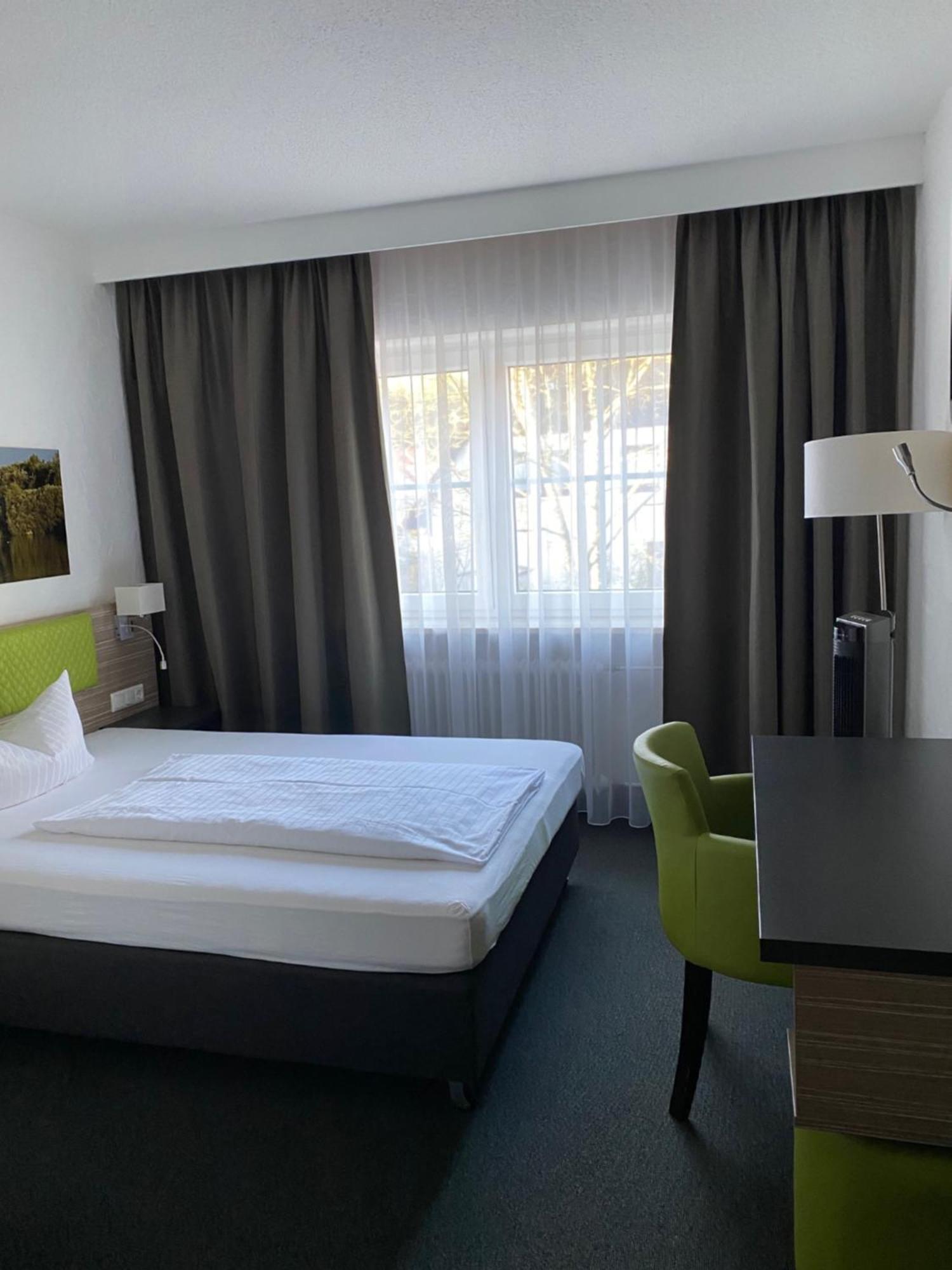 Hotel Sonnenhof Pleinfeld Eksteriør bilde