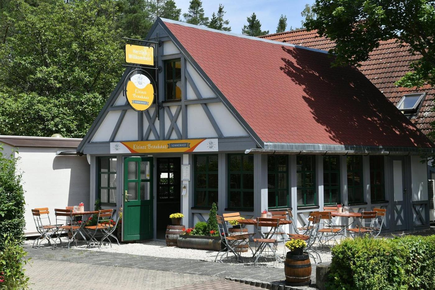 Hotel Sonnenhof Pleinfeld Eksteriør bilde