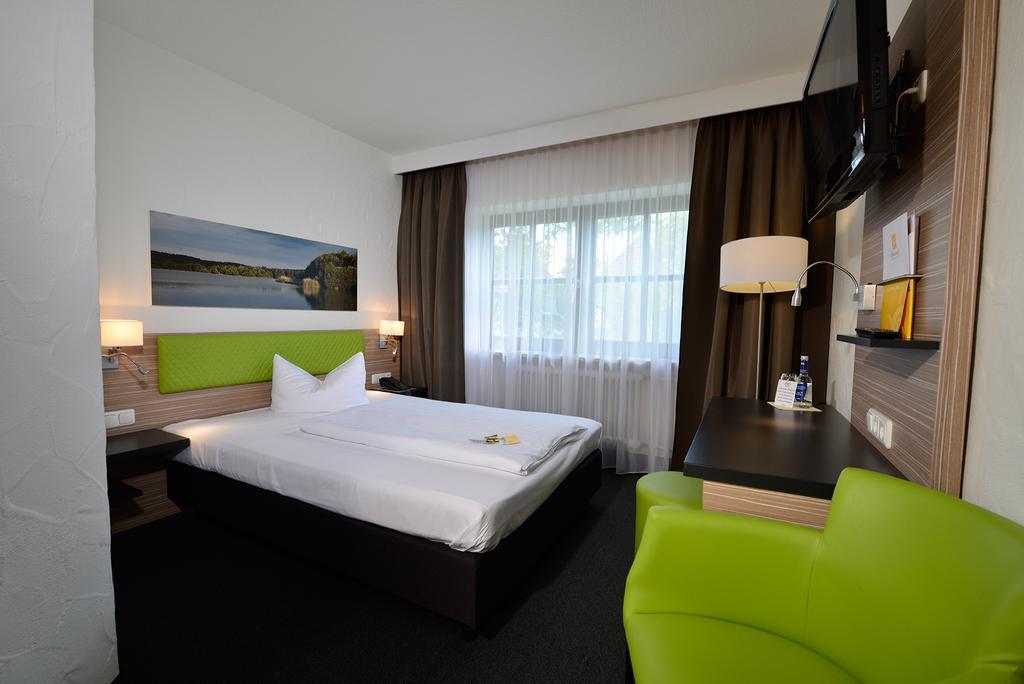 Hotel Sonnenhof Pleinfeld Eksteriør bilde